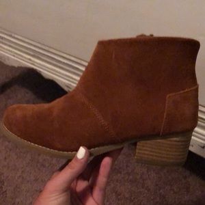 Toms little girl booties